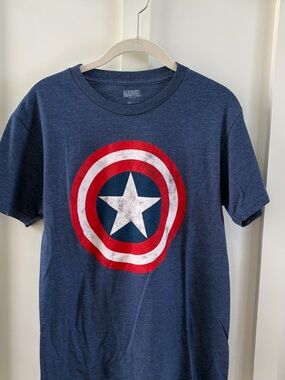 Marvel Logo T-Shirt | Men’s Size Small | Navy Graphic Tee | Superhero
